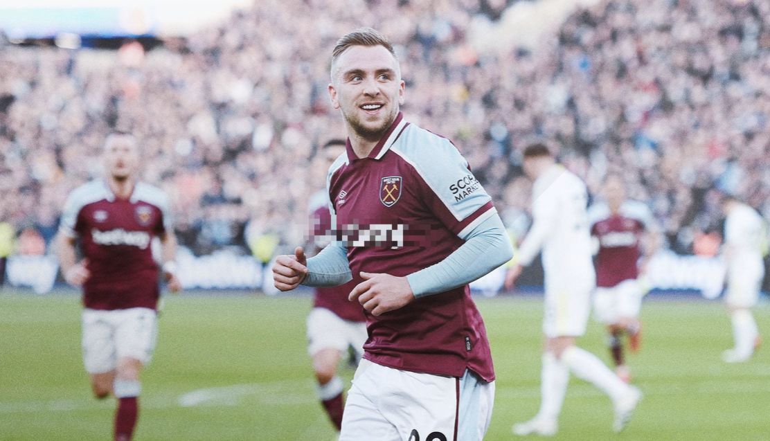 拉菲尼亚点射亚马尔破门 巴萨2-0比利亚雷亚尔